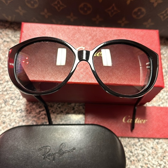 Cartier Sunglasses - Picture 8 of 16